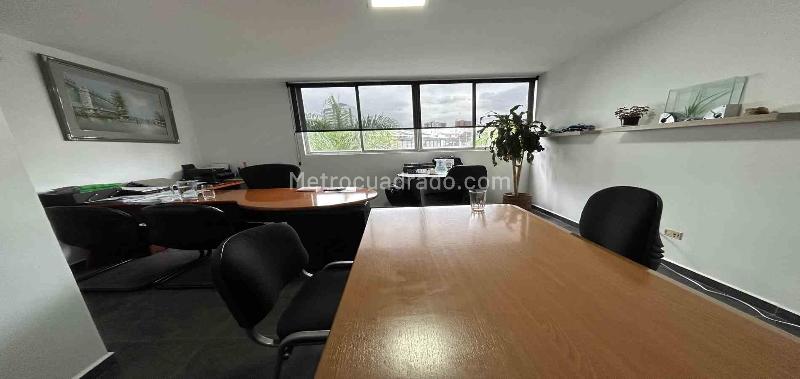 Edificio de Apartamentos en Venta, Comuna Universidad/San Jose Sur, Pereira - Więcej