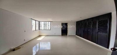 Apartamento en venta en Centro, Pereira · foto 2 de 20