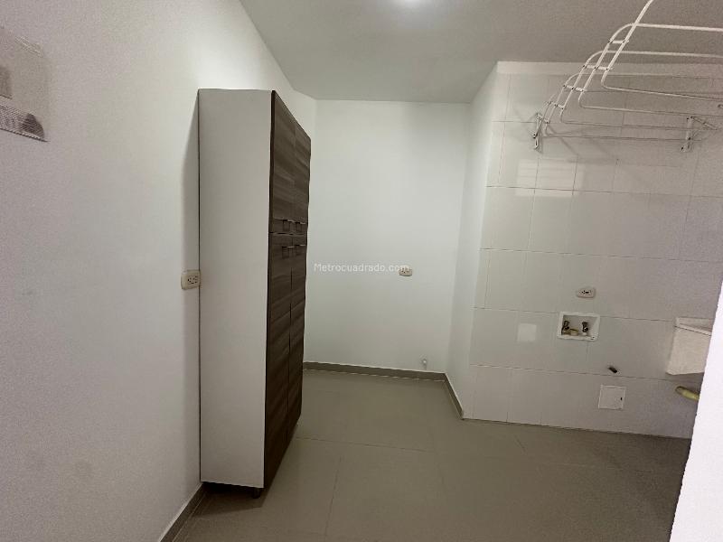 Apartamento en Arriendo, Av 19, Armenia - Więcej
