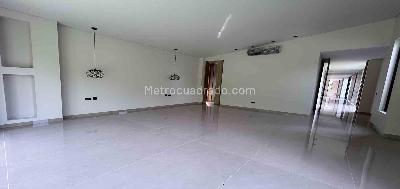 Casa en venta en Cerritos, Pereira · foto 2 de 20