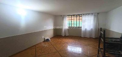 Apartamento de 3 alcobas en venta en Villa Nueva, Manizales, 81 m² · foto 8 de 10
