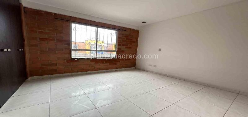 Piso – Pereira - Vista 2
