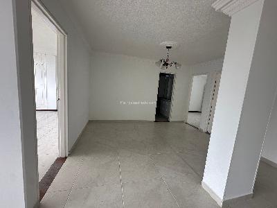 Apartamento en venta en Av Bolivar, Armenia · foto 3 de 18