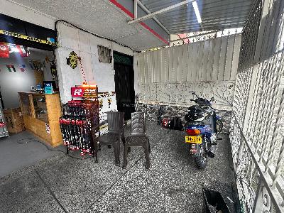 Casa de 5 alcobas en venta en San Fernando, Armenia, 552 m² · foto 3 de 20
