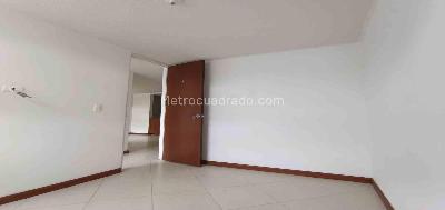 Apartamento en venta en La Carola, Manizales · foto 4 de 15