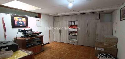 Casa de 5 alcobas en venta en Los Alcazares, Manizales, 256 m² · foto 14 de 20