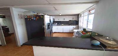 Casa de 5 alcobas en venta en Los Alcazares, Manizales, 256 m² · foto 15 de 20