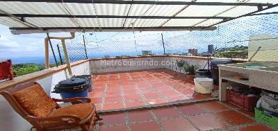 Casa de 5 alcobas en venta en Los Alcazares, Manizales, 256 m² · foto 19 de 20