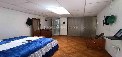 Casa de 5 alcobas en venta en Los Alcazares, Manizales, 256 m² · foto 7 de 20
