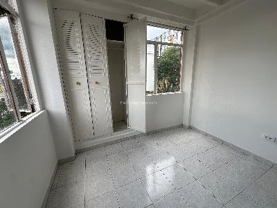 Apartamento en venta en Granada, Armenia · foto 5 de 20