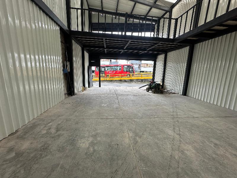 Local Comercial en Arriendo, Av Bolivar, Armenia - Vista 2