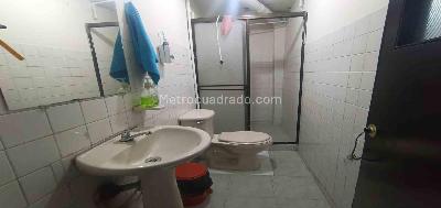 Casa de 5 alcobas en venta en Uribe, Manizales, 221 m² · foto 8 de 20
