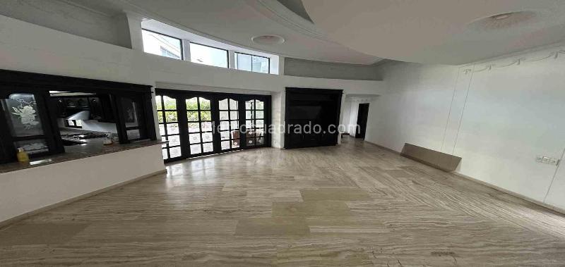 Casa en Arriendo, Comuna Universidad / Barrio Pinares, Pereira - Widok 4