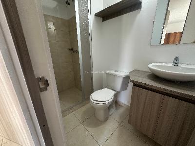 Apartamento en venta en Av Bolivar, Armenia · foto 5 de 17