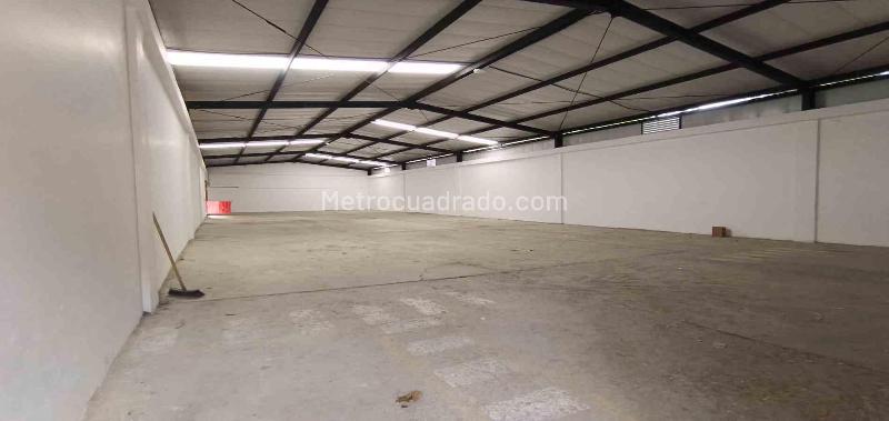 Bodega en Arriendo, Estacion Uribe, Manizales - Mehr