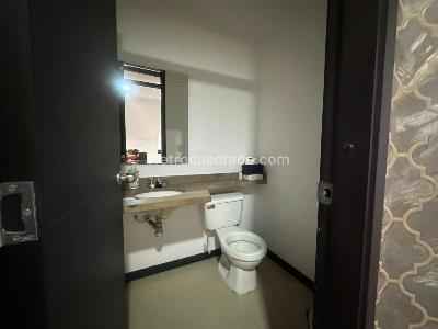Casa en venta en La Villa, Pereira · foto 6 de 18