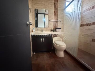 Casa en venta en La Villa, Pereira · foto 9 de 18