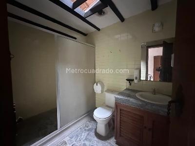 Casa en arriendo en Milan, Manizales · foto 4 de 20