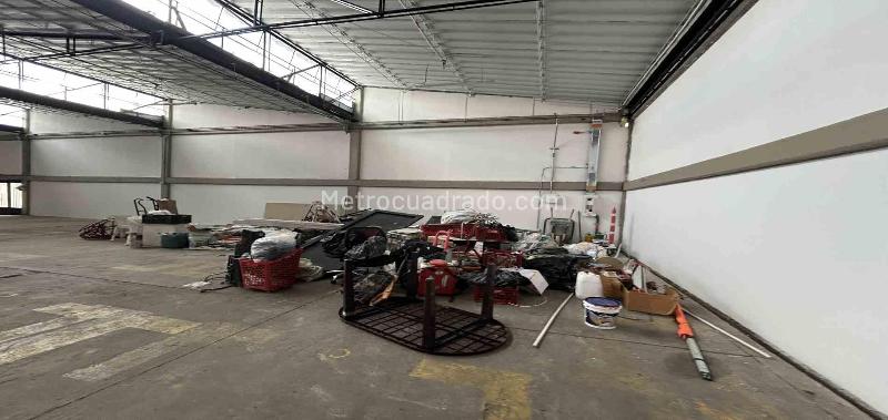 Bodega en Arriendo, Av Simon Bolivar, Dosquebradas - Vista 5