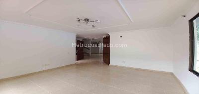 Casa en venta en Av Sur, Pereira · foto 3 de 20