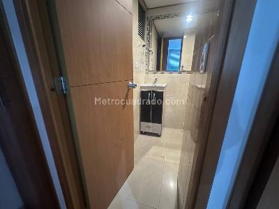 Apartaestudio en venta en Pinares, Pereira, 40 m² · foto 8 de 20