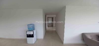 Apartamento de 3 alcobas en venta en Avenida Alberto Mendoza, Manizales, 119 m² · foto 2 de 20