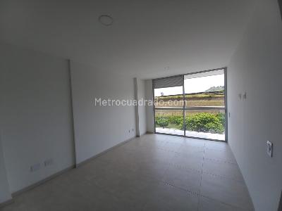 Apartamento en venta en Avenida 30 De Agosto, Pereira · foto 5 de 18