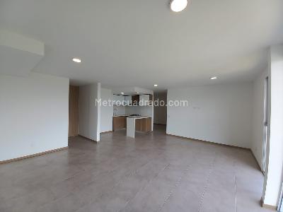 Apartamento de 3 alcobas en venta en Avenida 30 De Agosto, Pereira, 114 m² · foto 4 de 18
