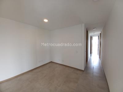 Apartamento de 3 alcobas en venta en Avenida 30 De Agosto, Pereira, 114 m² · foto 7 de 18
