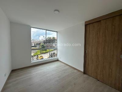 Apartamento en venta en Chipre, Manizales · foto 4 de 9