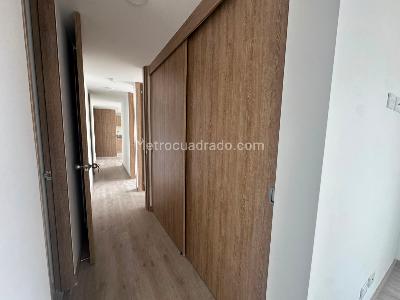 Apartamento en venta en Chipre, Manizales · foto 8 de 9