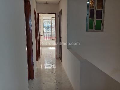 Casa de 5 alcobas en venta en Los Kioscos, Armenia, 72 m² · foto 2 de 20