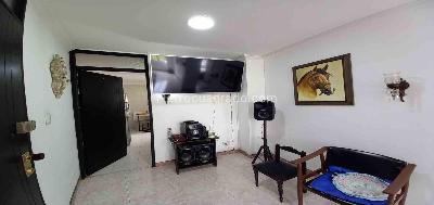Apartamento de 2 alcobas en venta en La Francia, Manizales, 65 m² · foto 5 de 16