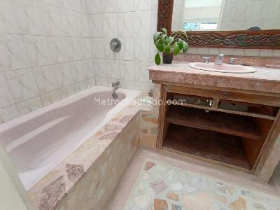 Casa en arriendo en La Francia, Manizales · foto 12 de 20