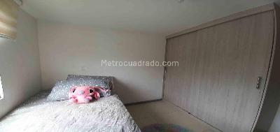 Apartamento en venta en Avenida 30 De Agosto, Pereira · foto 13 de 18