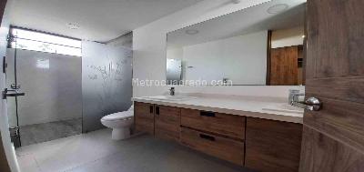 Casa de 4 alcobas en venta en El Tigre, Pereira, 350 m² · foto 3 de 20
