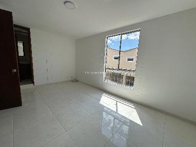 Casa de 3 alcobas en venta en Av 19, Armenia, 130 m² · foto 6 de 20