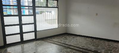 Casa en venta en Avenida 30 De Agosto, Pereira · foto 7 de 19