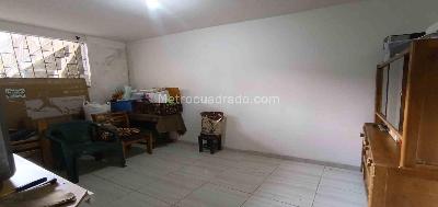 Casa de 5 alcobas en venta en San Joaquin, Manizales, 239 m² · foto 15 de 18