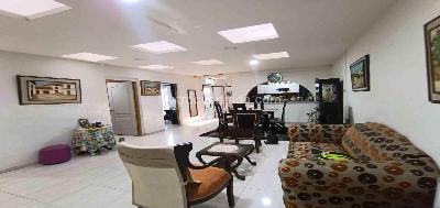 Casa de 5 alcobas en venta en San Joaquin, Manizales, 239 m² · foto 2 de 18