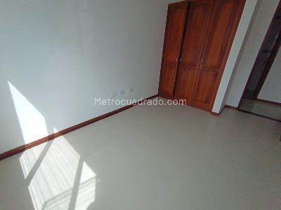 Apartamento en venta en Chipre, Manizales · foto 5 de 20
