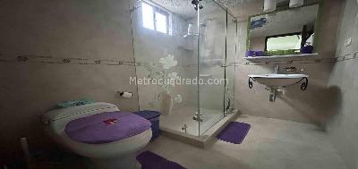 Apartamento en venta en Pinares, Pereira · foto 13 de 17