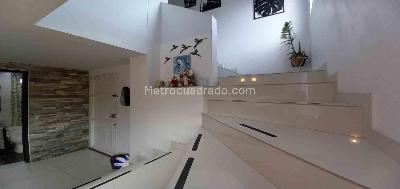 Apartamento de 3 alcobas en venta en Los Nogales, Manizales, 54 m² · foto 9 de 16