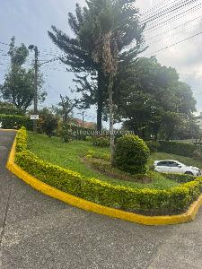 Casa en venta en Providencia, Pereira · foto 2 de 20
