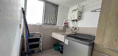 Apartaestudio en venta en Circunvalar, Pereira, 55 m² · foto 4 de 11