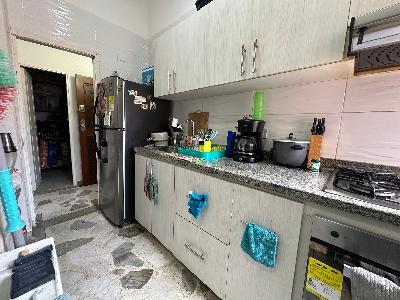 Apartamento de 4 alcobas en venta en Alcazar, Armenia, 83 m² · foto 13 de 14
