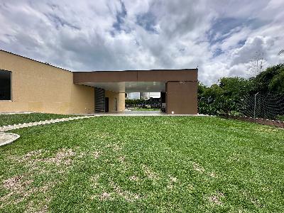 Casa de 3 alcobas en venta en Via Aeropuerto El Eden, Armenia, 228 m² · foto 8 de 20