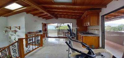 Casa de 5 alcobas en venta en Avenida Alberto Mendoza, Manizales, 220 m² · foto 17 de 20