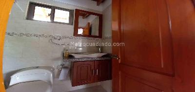 Casa de 5 alcobas en venta en Avenida Alberto Mendoza, Manizales, 220 m² · foto 18 de 20