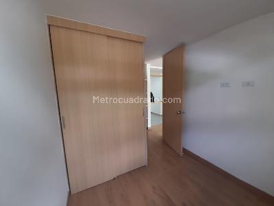 Apartamento en venta en La Francia, Manizales · foto 11 de 17
